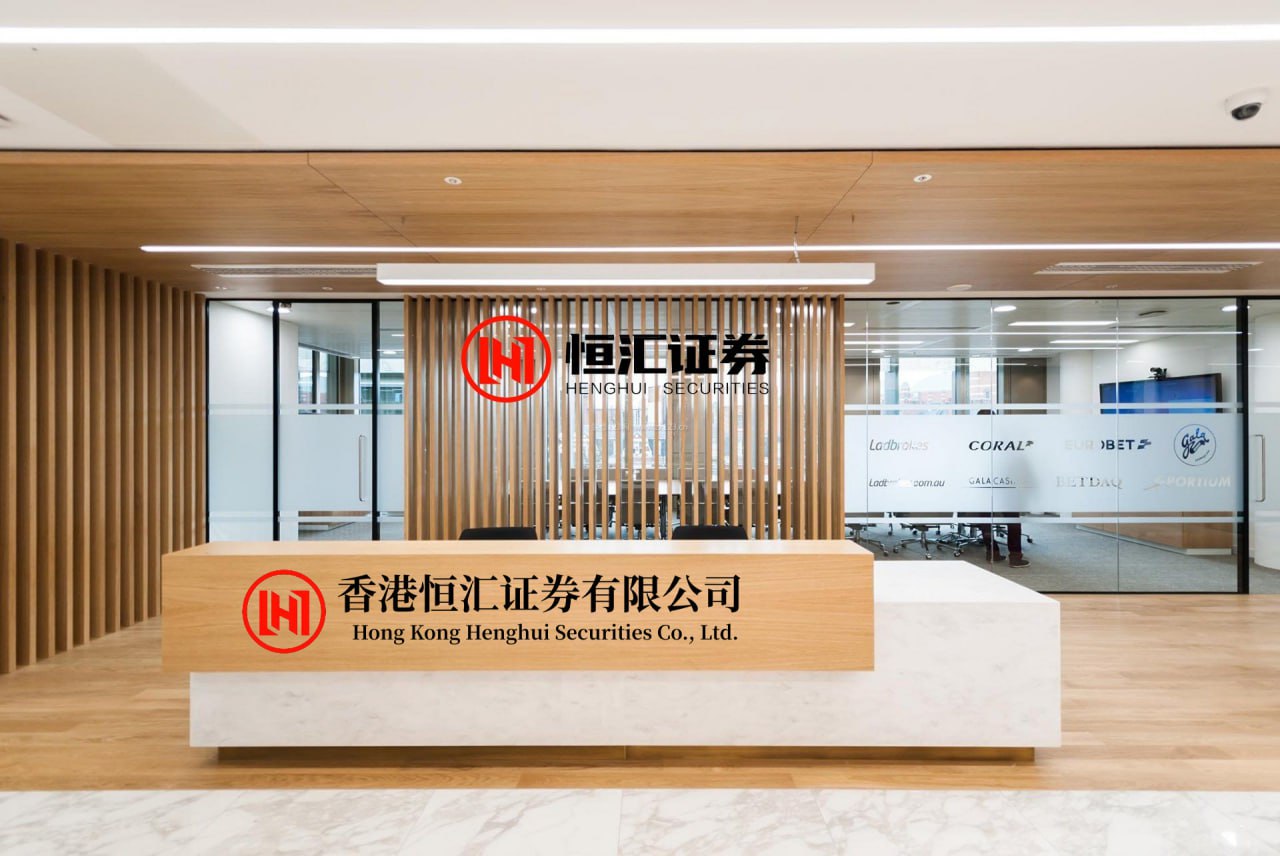 策略操盘 马士基旗下Stillstrom推出船舶独立式海上充电解决方案